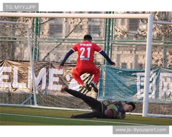 退役球员职业技能培训班吸引大量青年参与，职业球员退役后去干什么